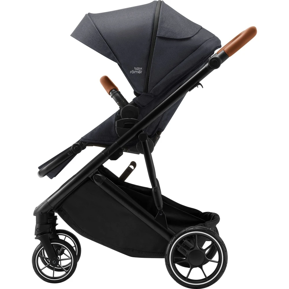 Britax Poussette Strider M Black Shadow 4 Britax Poussette Strider M Black Shadow – Image 2