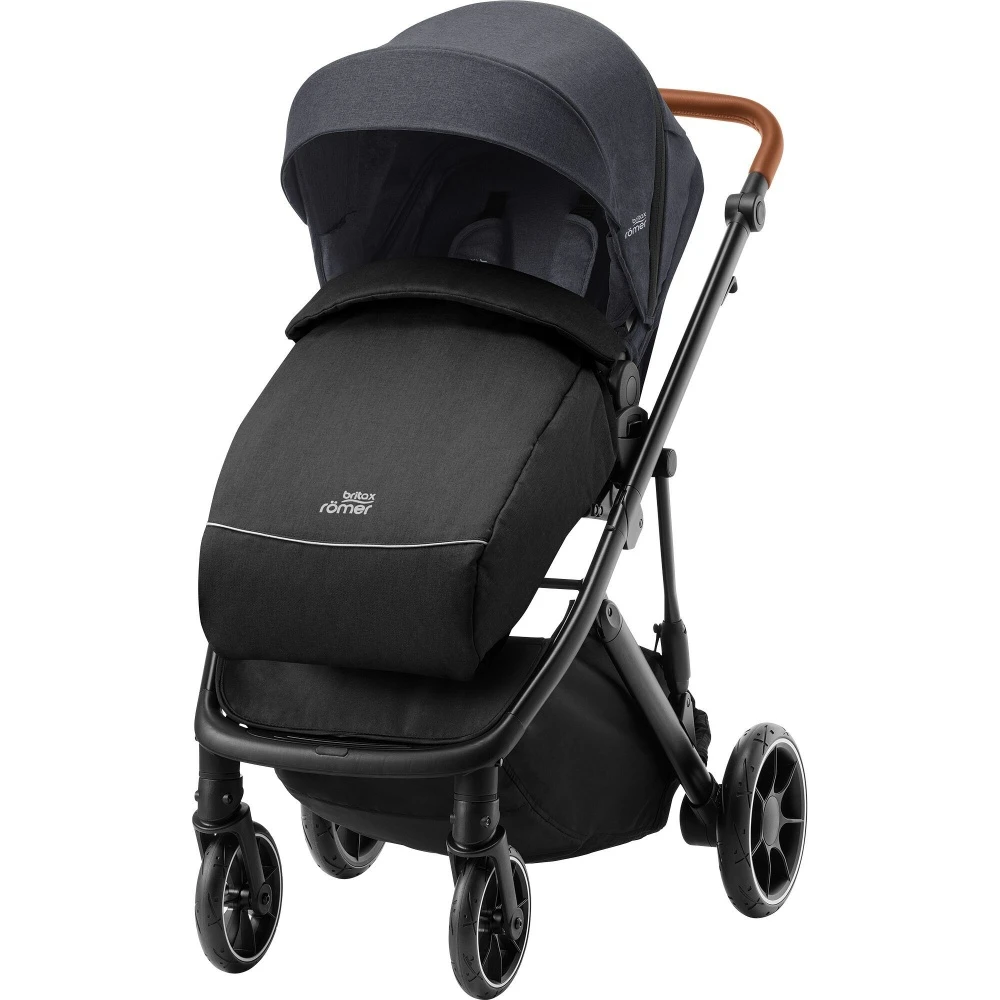 Britax Poussette Strider M Black Shadow 6 Britax Poussette Strider M Black Shadow – Image 4