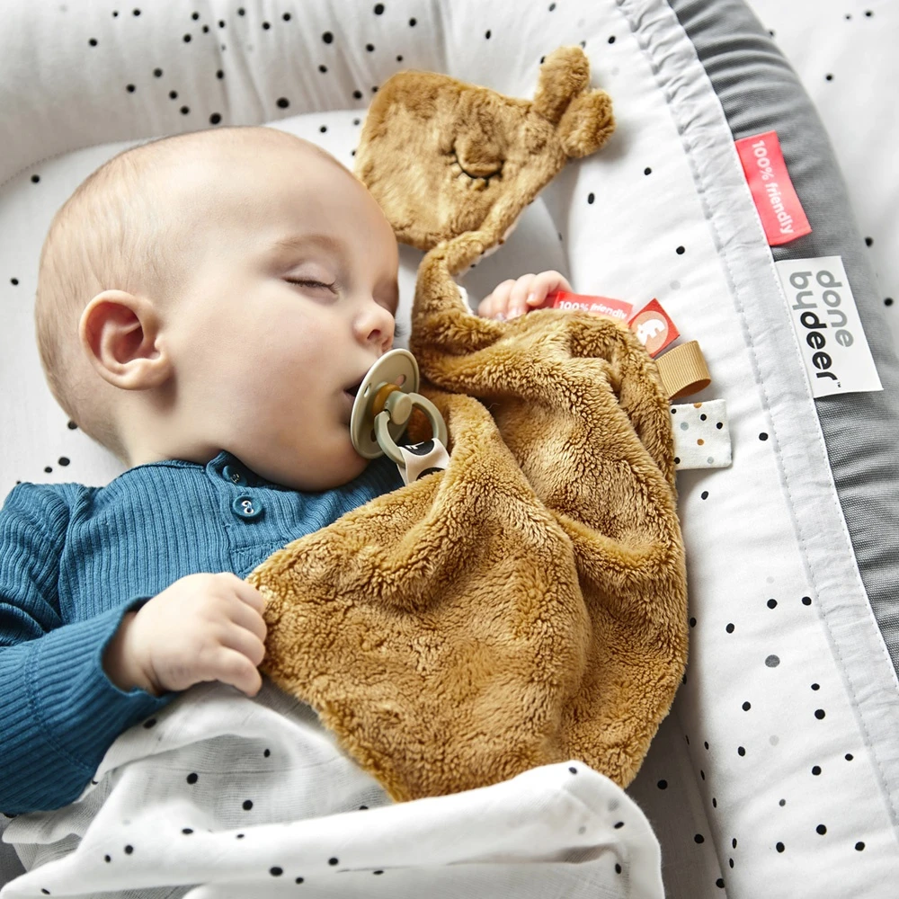 Done By Deer Doudou Attache Sucette Raffi Mustard 4 Done By Deer Doudou Attache Sucette Raffi Mustard – Image 2