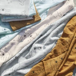 Done By Deer Lot De 2 Langes 70x70cm Sea Friends Blue -Produits Pour Bébé db121019053 1